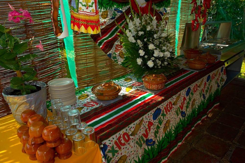 Hotel Posada Koniapan Catemaco Kültér fotó
