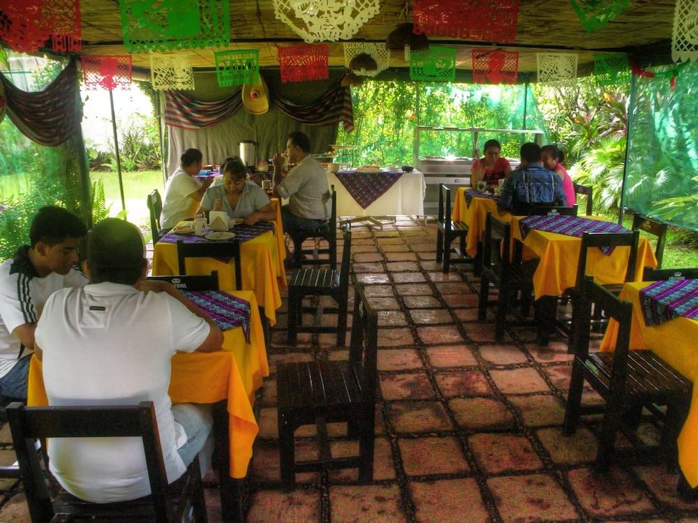 Hotel Posada Koniapan Catemaco Kültér fotó