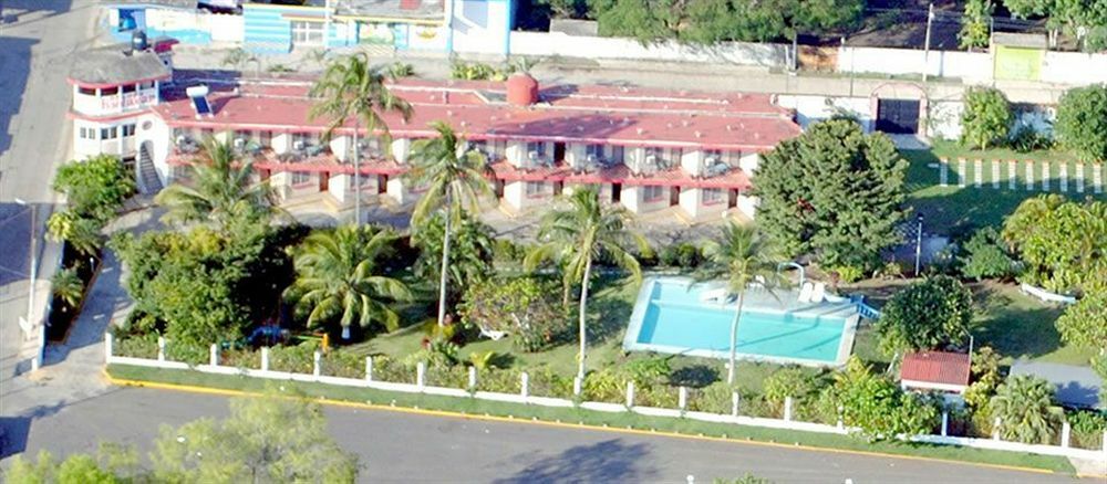 Hotel Posada Koniapan Catemaco Kültér fotó